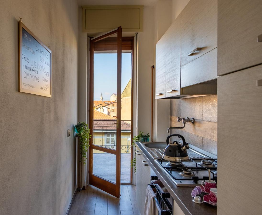 Blue Wave Apartment Arona - Lago Maggiore Екстер'єр фото