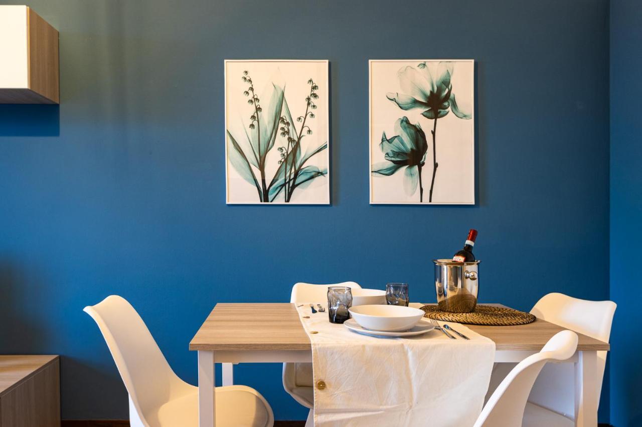 Blue Wave Apartment Arona - Lago Maggiore Екстер'єр фото