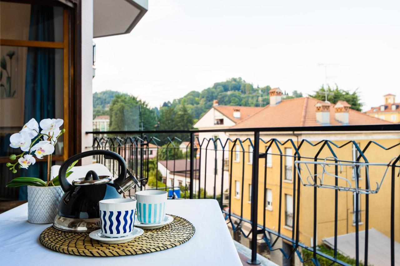 Blue Wave Apartment Arona - Lago Maggiore Екстер'єр фото